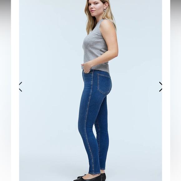 Madewell Curvy High Rise Skinny Jeans Dark Wash 26P - Picture 3 of 14